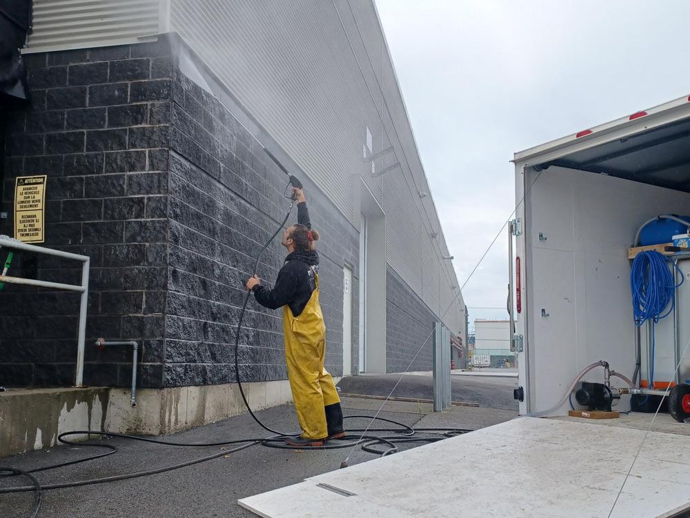 High Pressure Cleaning